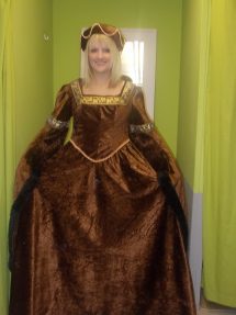 Robe médiévale brune