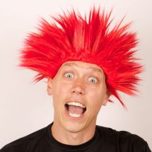 Perruque électrique rouge