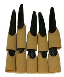 Ongles sorcière noir