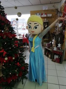 Mascotte reine des neige